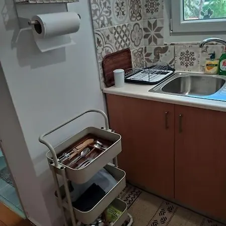 New In The City! Кос